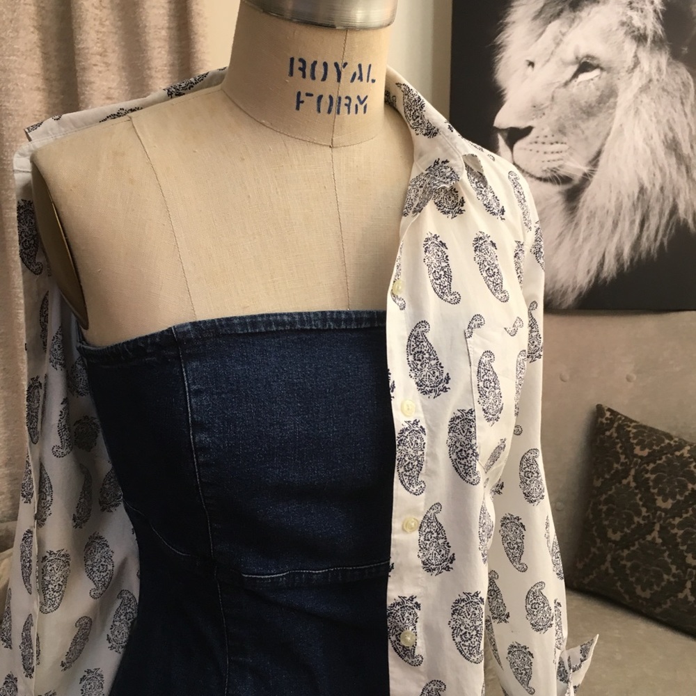 Old Navy Paisley Print Button Down - Picture 4 of 8